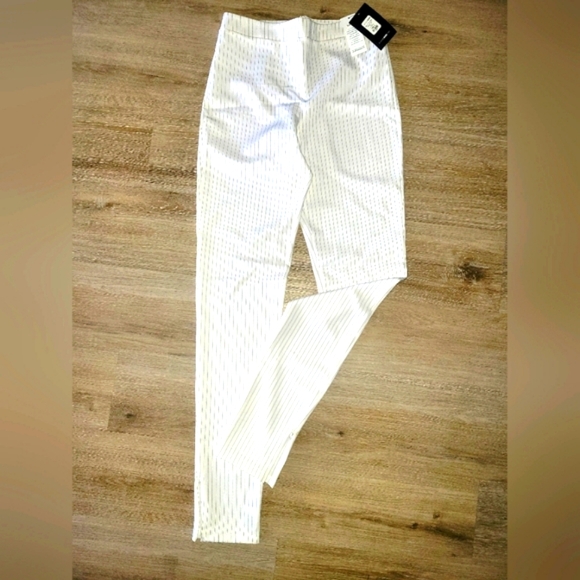 #21 FashionNova Split It Out High Waist Pant - Picture 3 of 5